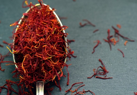 Saffron 3291935 640